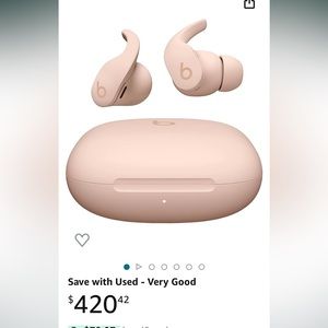 Apple Fit Beats Pro x Kim Kardashian - Moon